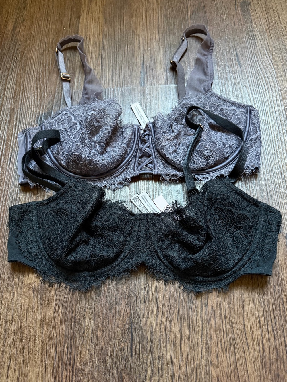 Victoria's Secret Lace Underwire Bra Duo - Black & Gray